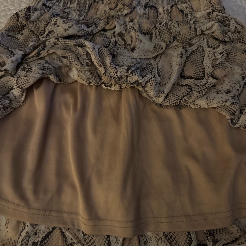 Entro Snake Print Ruffle Mini Skirt - Picture 4 of 5